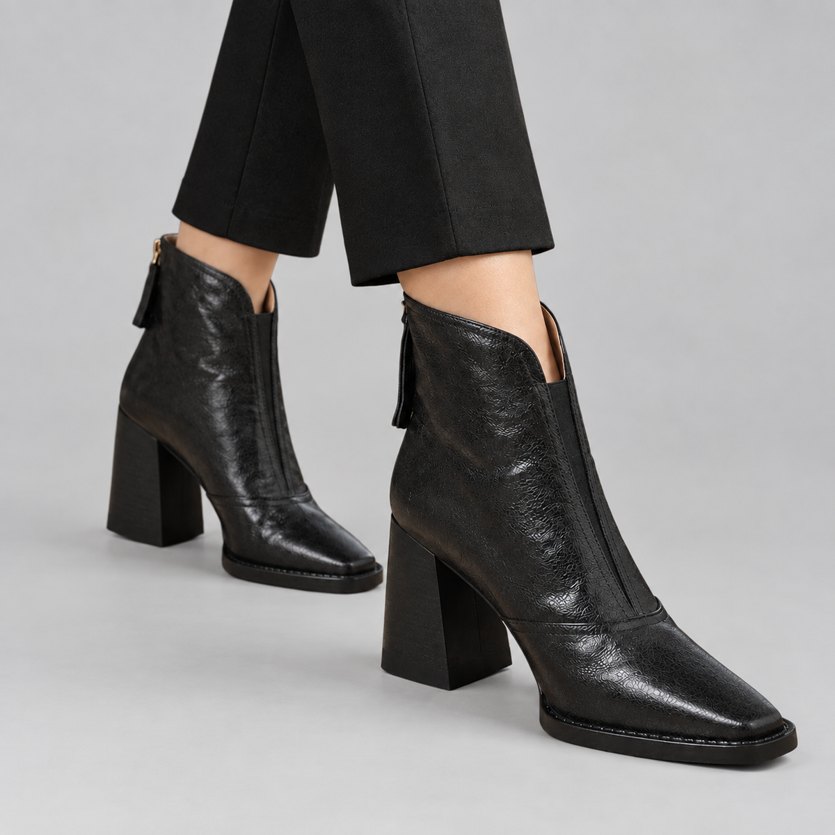 Diane - Women's Ankle Boots with Back Zip