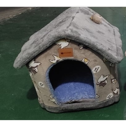 Dog House Bed and Cave with Removable Cushion and Fleece-Trimmed Doorway X Large