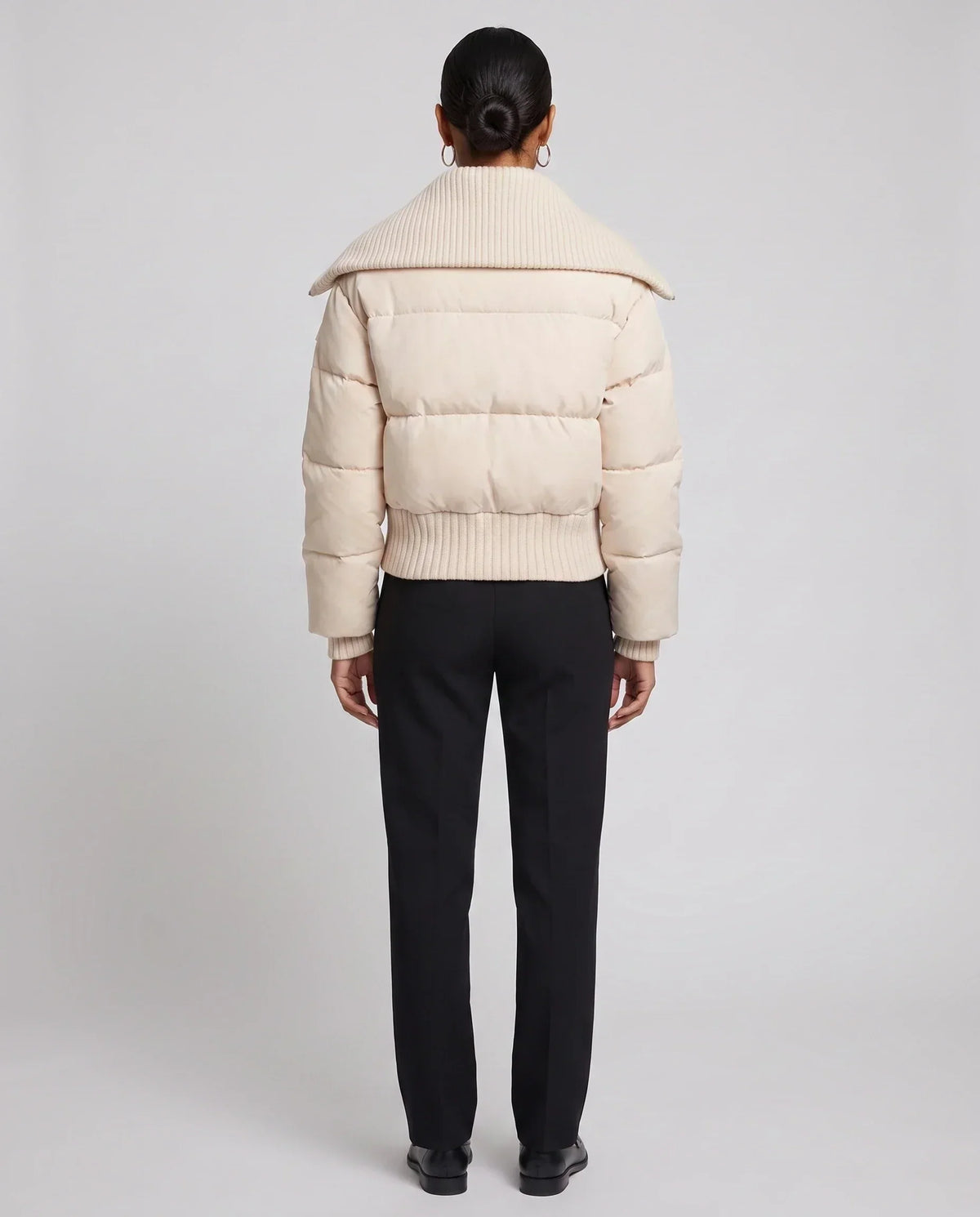Short Puffer Jacket with Knitted Collar