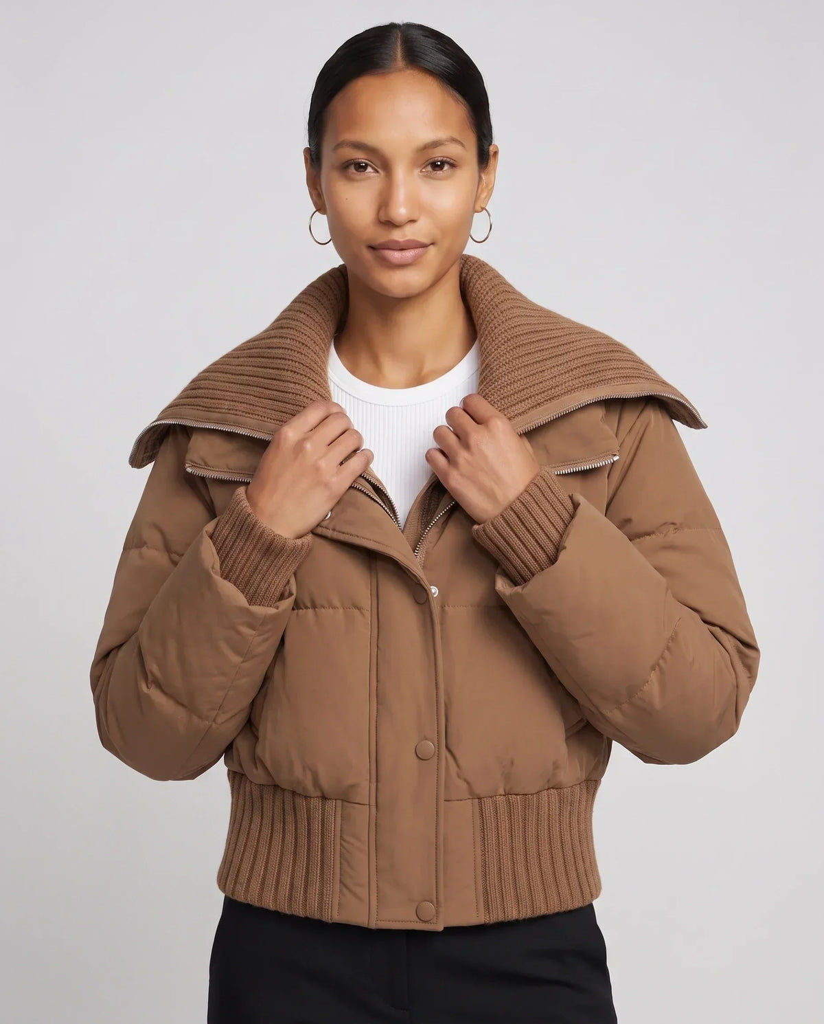 Short Puffer Jacket with Knitted Collar