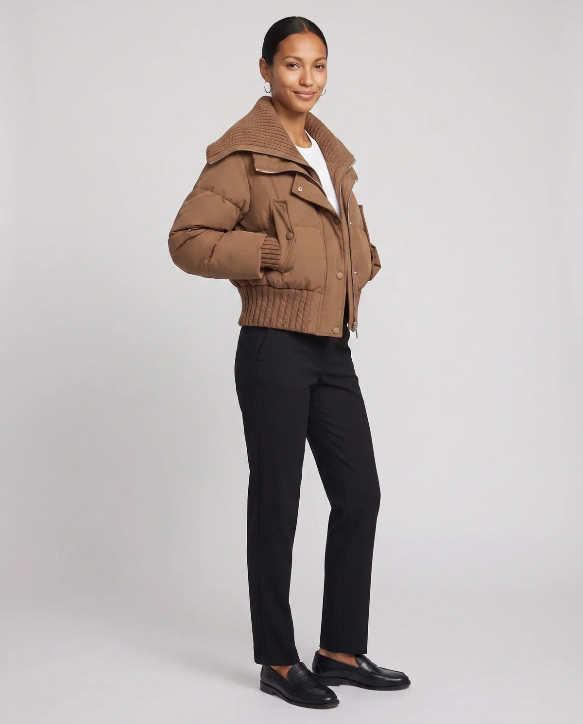 Short Puffer Jacket with Knitted Collar