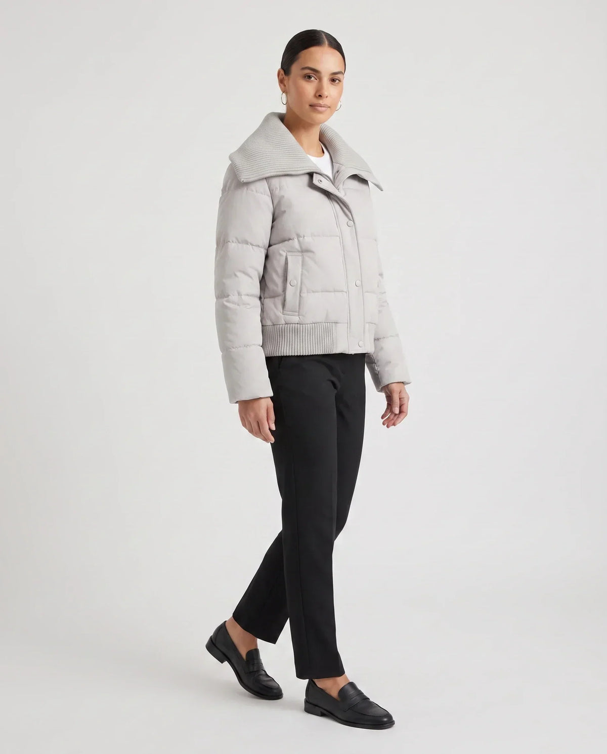 Short Puffer Jacket with Knitted Collar