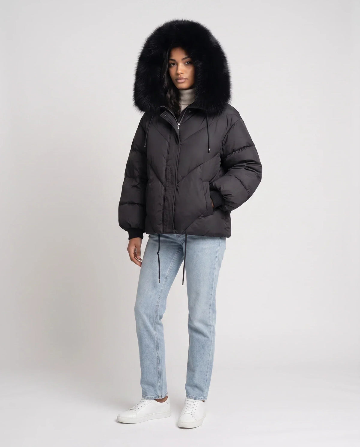 Short Oversized Puffer Jacket with Faux Fur Hood