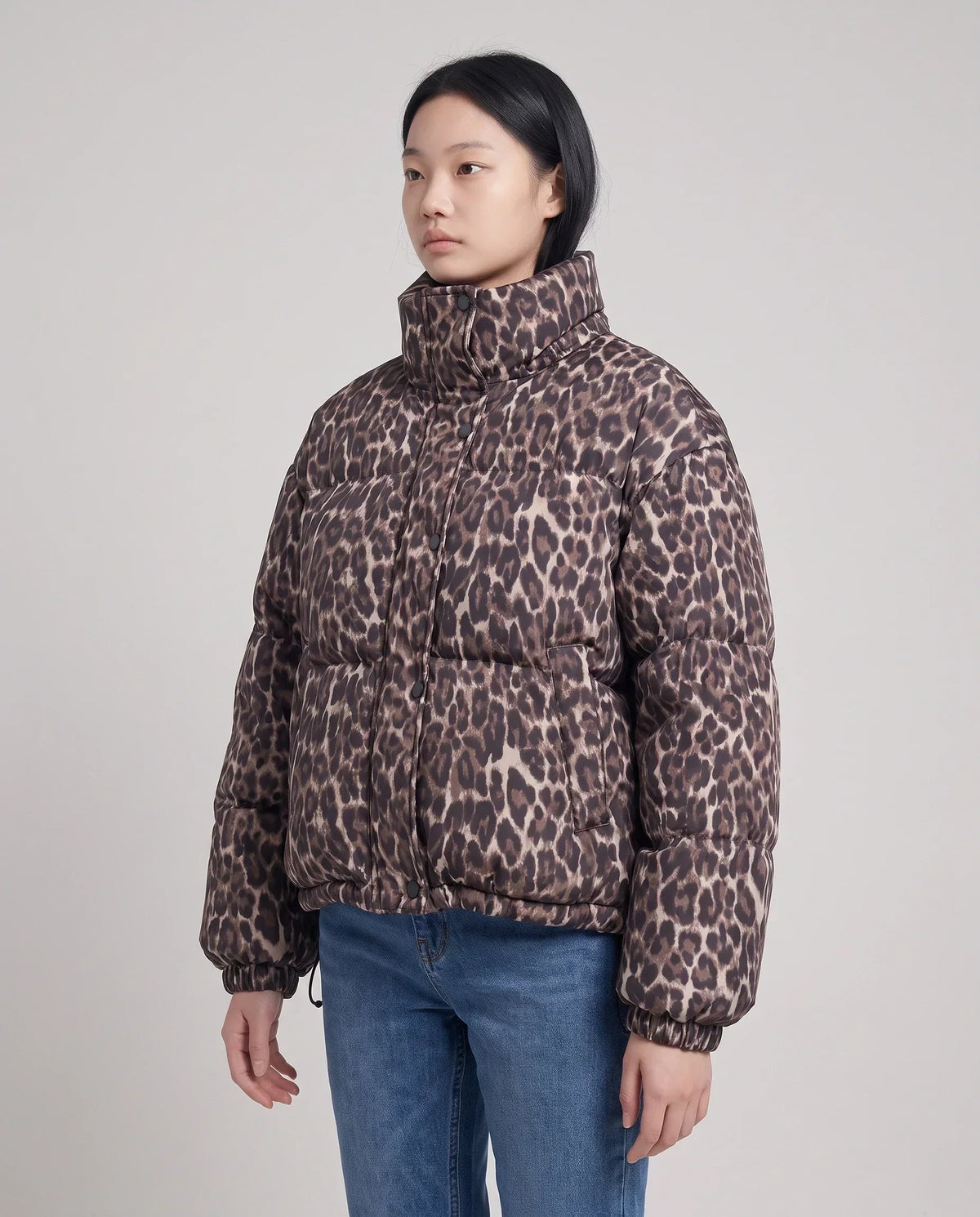 Short Oversized Leopard Puffer Jacket with Detachable Hood