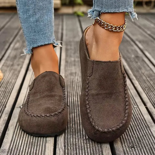 Danica | Closed-Toe Suede Slip-On Clogs