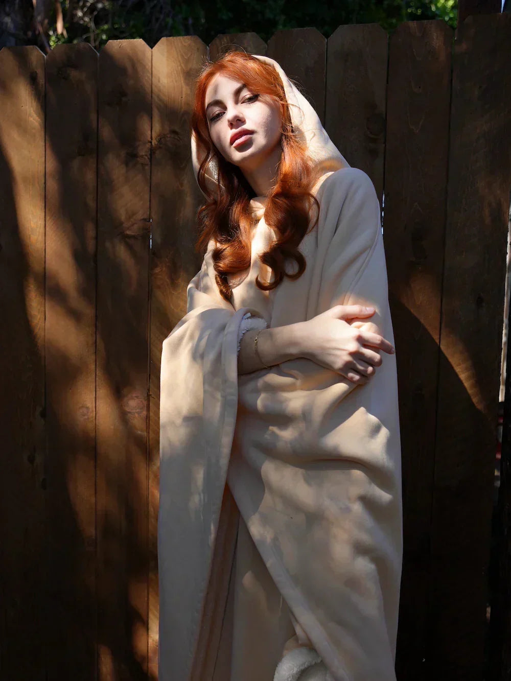 Petra Oversized Hooded Blanket