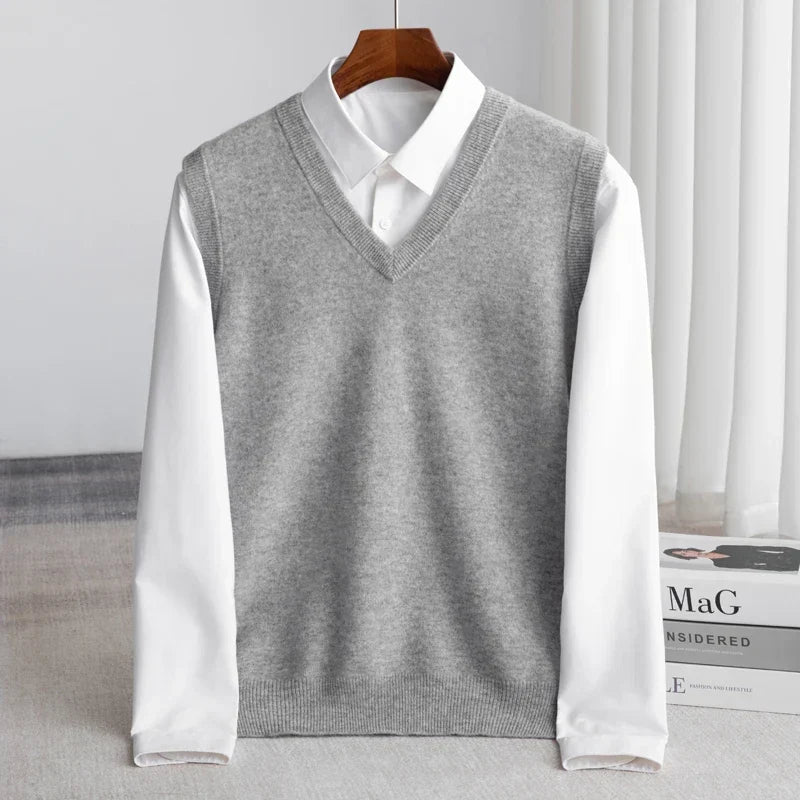 Everett - Men's Merino Wool V-Neck Vest