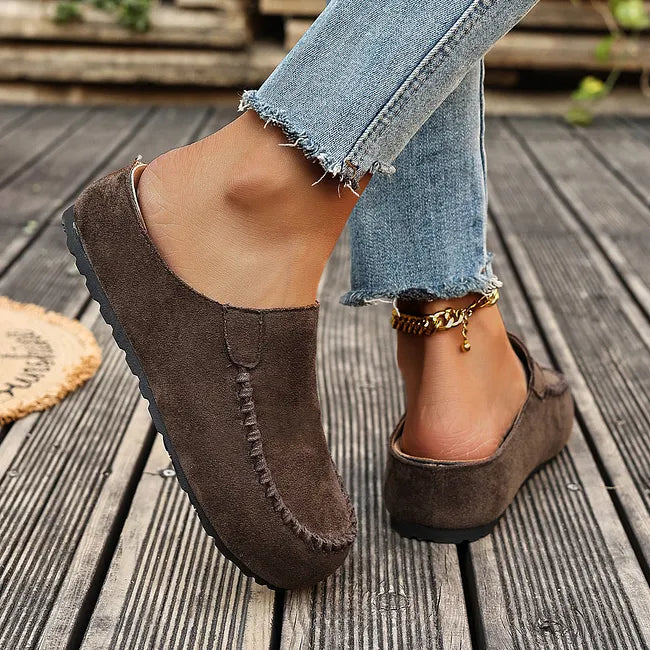 Danica | Closed-Toe Suede Slip-On Clogs