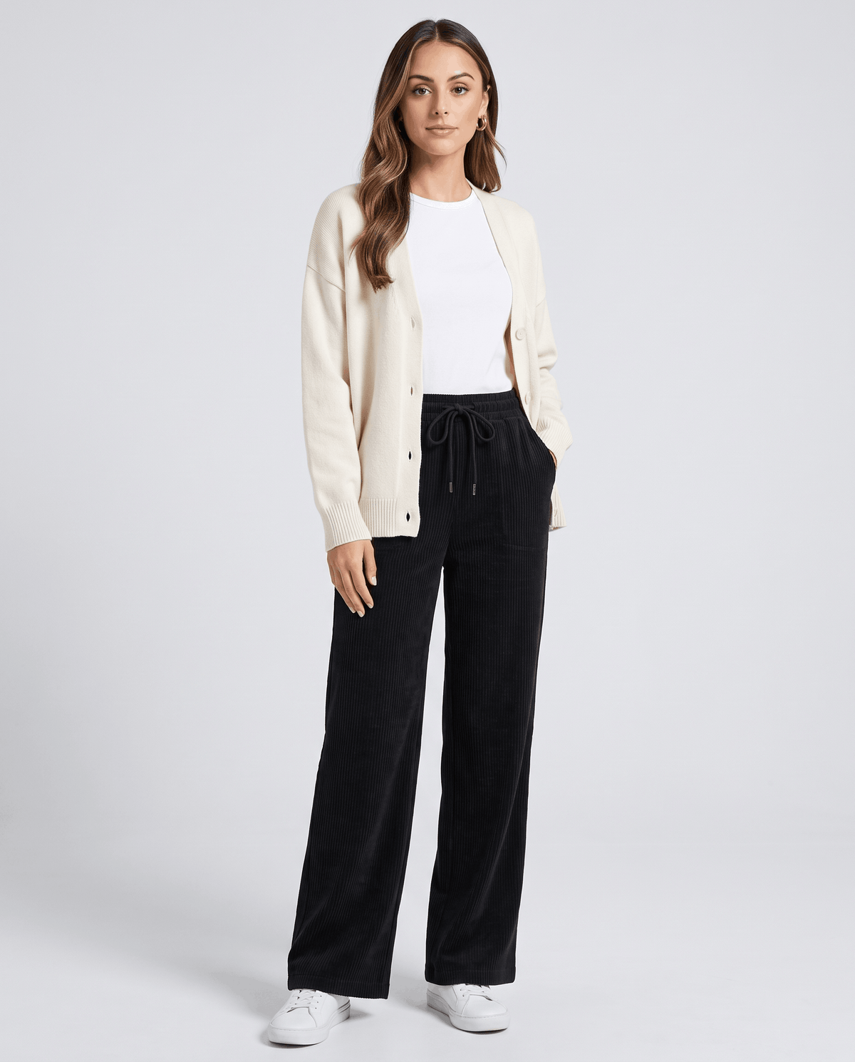 Fleece-Lined Corduroy Wide-Leg Pants – High-Waisted, Drawstring & Side Pockets | Chloe