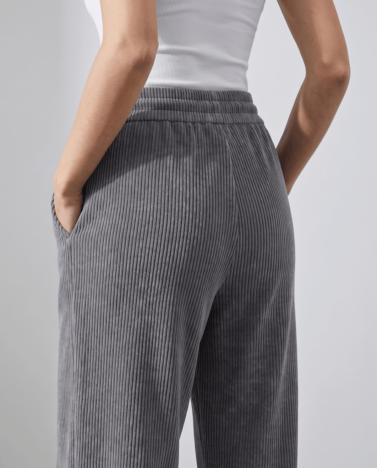 Fleece-Lined Corduroy Wide-Leg Pants – High-Waisted, Drawstring & Side Pockets | Chloe