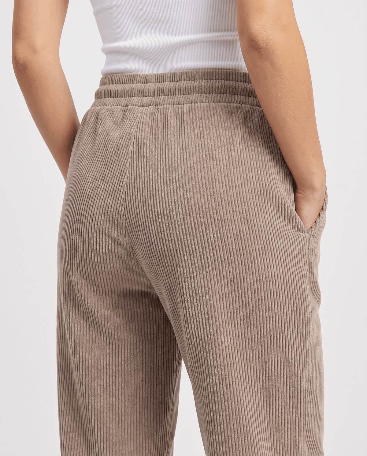 Fleece-Lined Corduroy Wide-Leg Pants – High-Waisted, Drawstring & Side Pockets | Chloe
