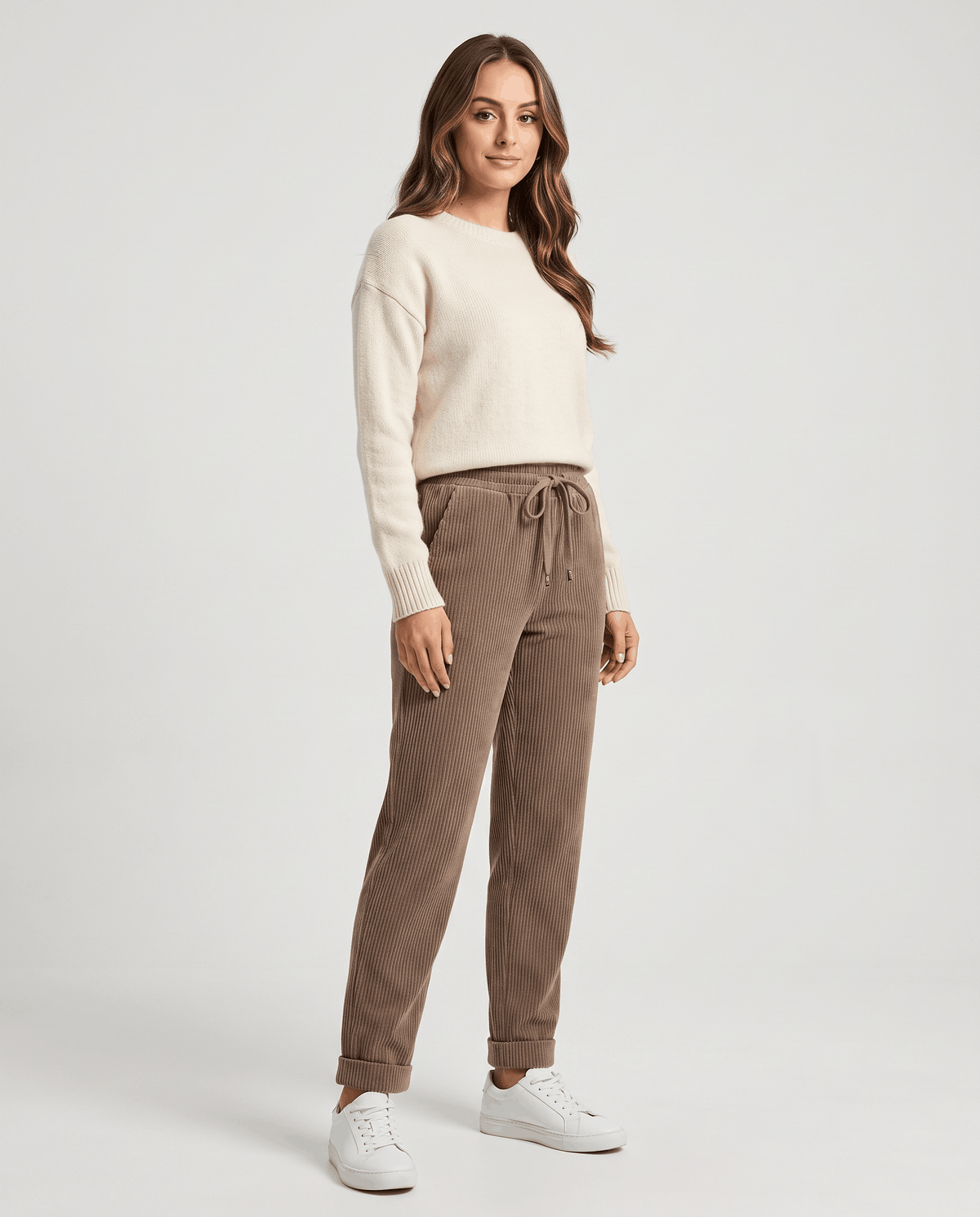 Fleece-Lined Corduroy Wide-Leg Pants – High-Waisted, Drawstring & Side Pockets | Chloe