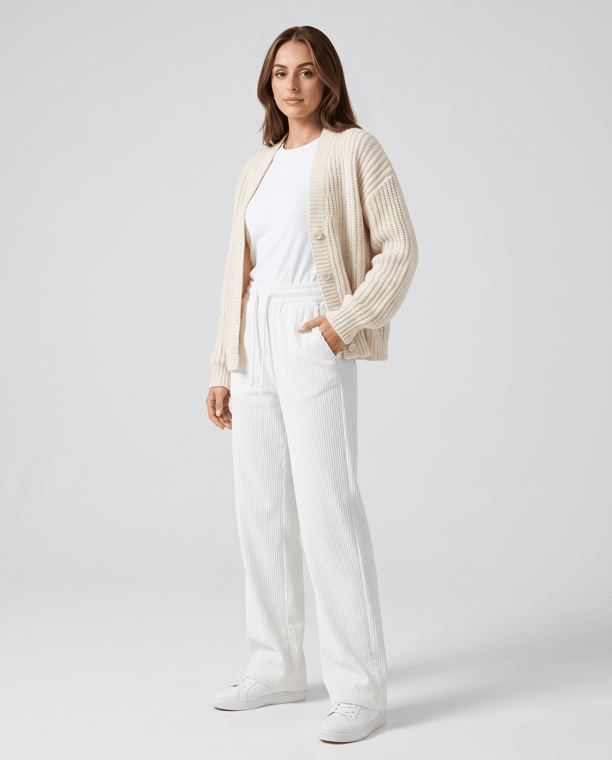 Fleece-Lined Corduroy Wide-Leg Pants – High-Waisted, Drawstring & Side Pockets | Chloe