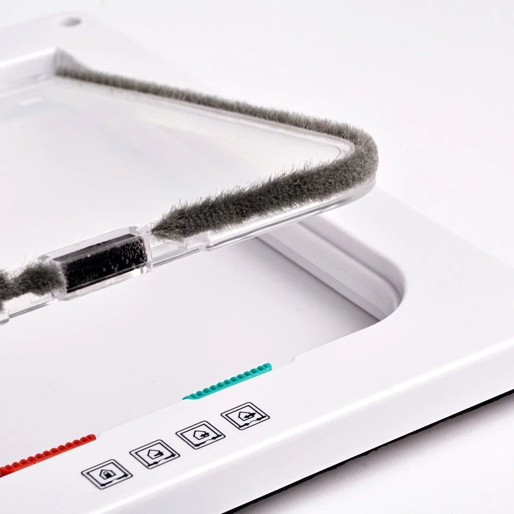 Folding Door | Integrated Cat Flap & 4-Way Security