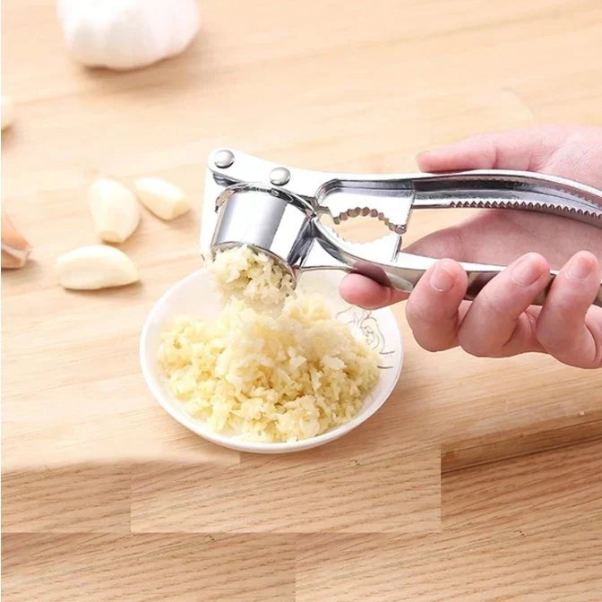 Garlic Press | Stainless Steel & Ergonomic Handle