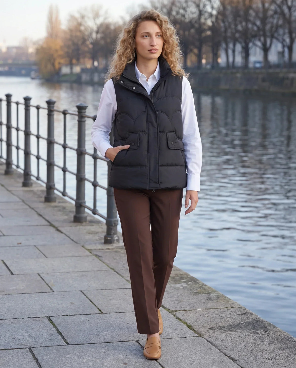 Short Quilted Puffer Gilet with Flap Pockets