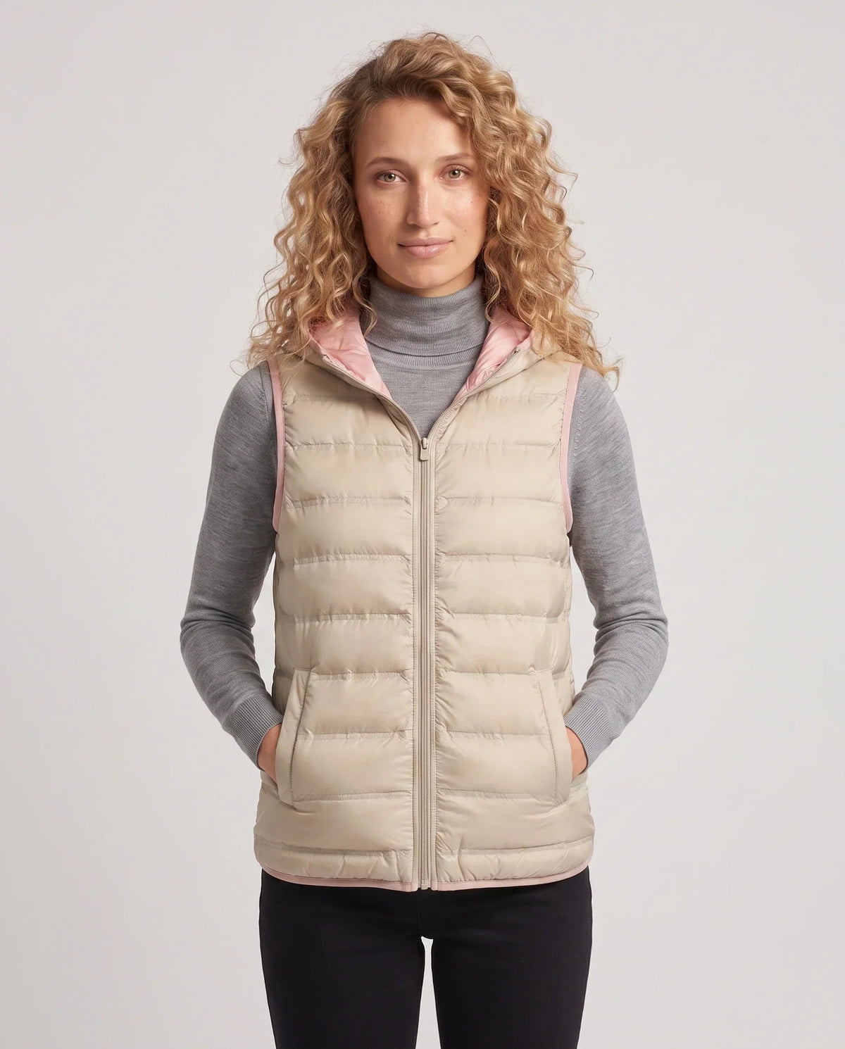 Lightweight Puffer Gilet with Contrast Lining
