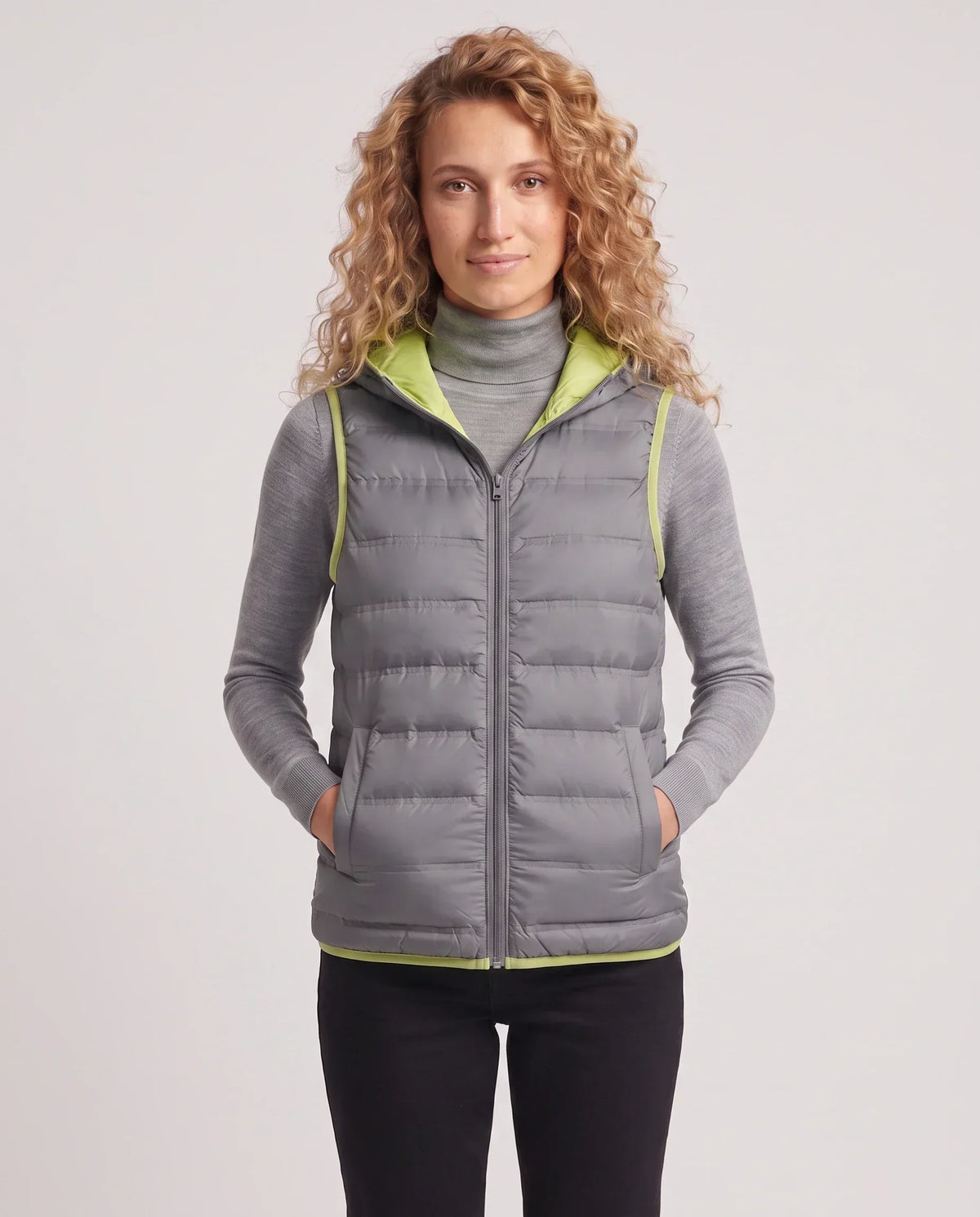 Lightweight Puffer Gilet with Contrast Lining