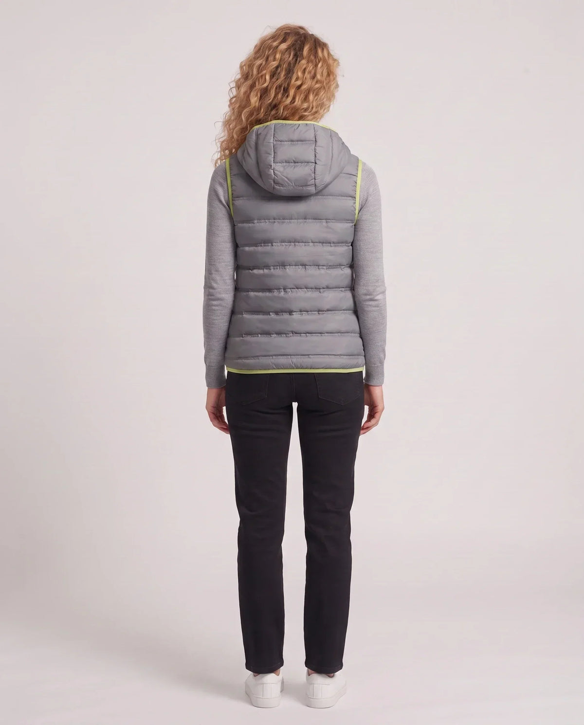 Lightweight Puffer Gilet with Contrast Lining