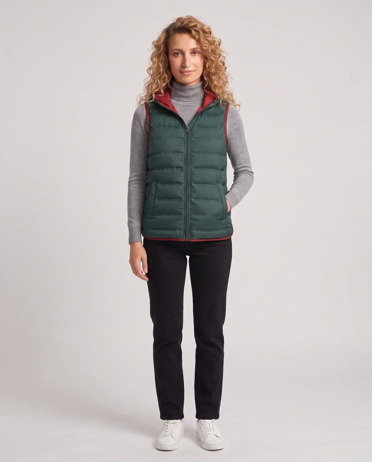 Lightweight Puffer Gilet with Contrast Lining