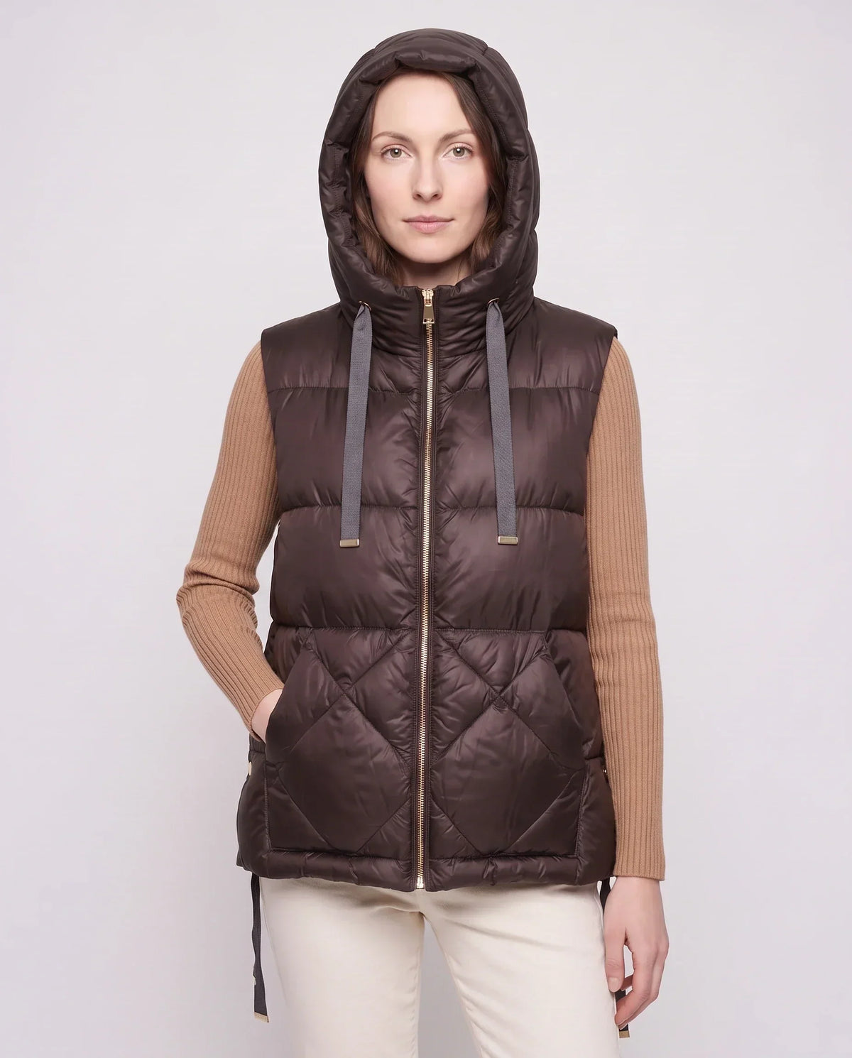 Quilted Puffer Gilet with Hood and Large Pockets