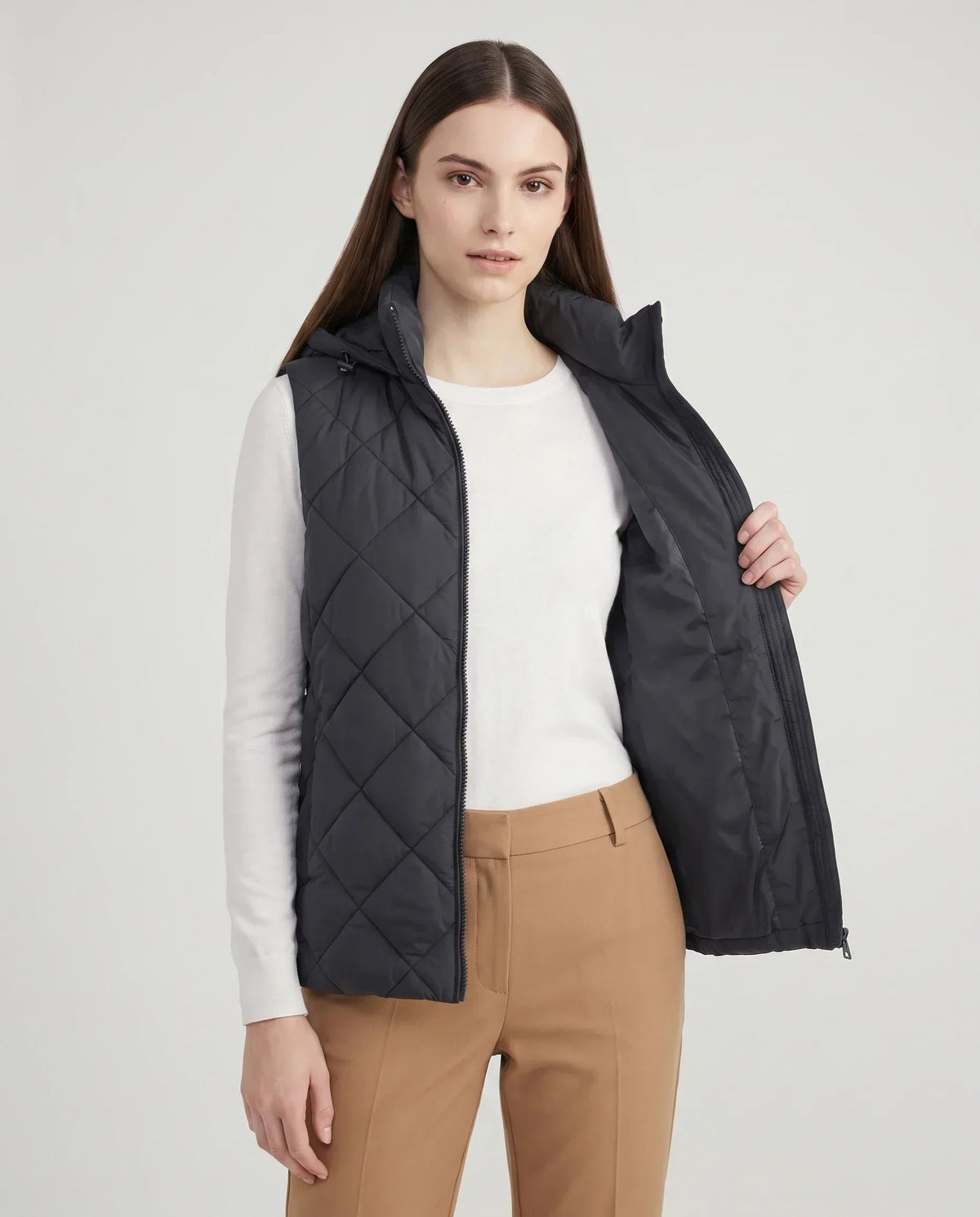 Short Quilted Hooded Puffer Gilet