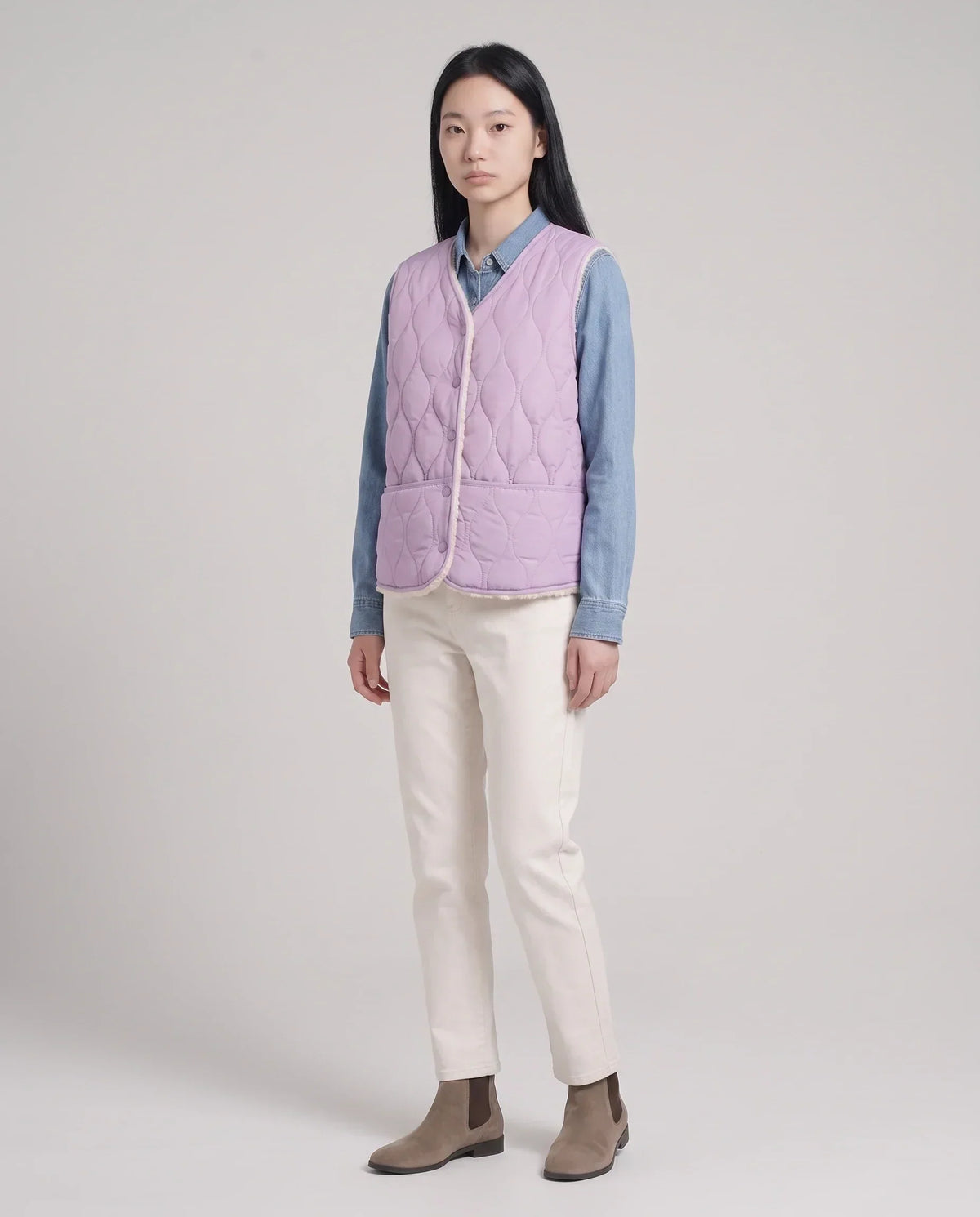 Sherpa-Lined Quilted Gilet with V-Neck