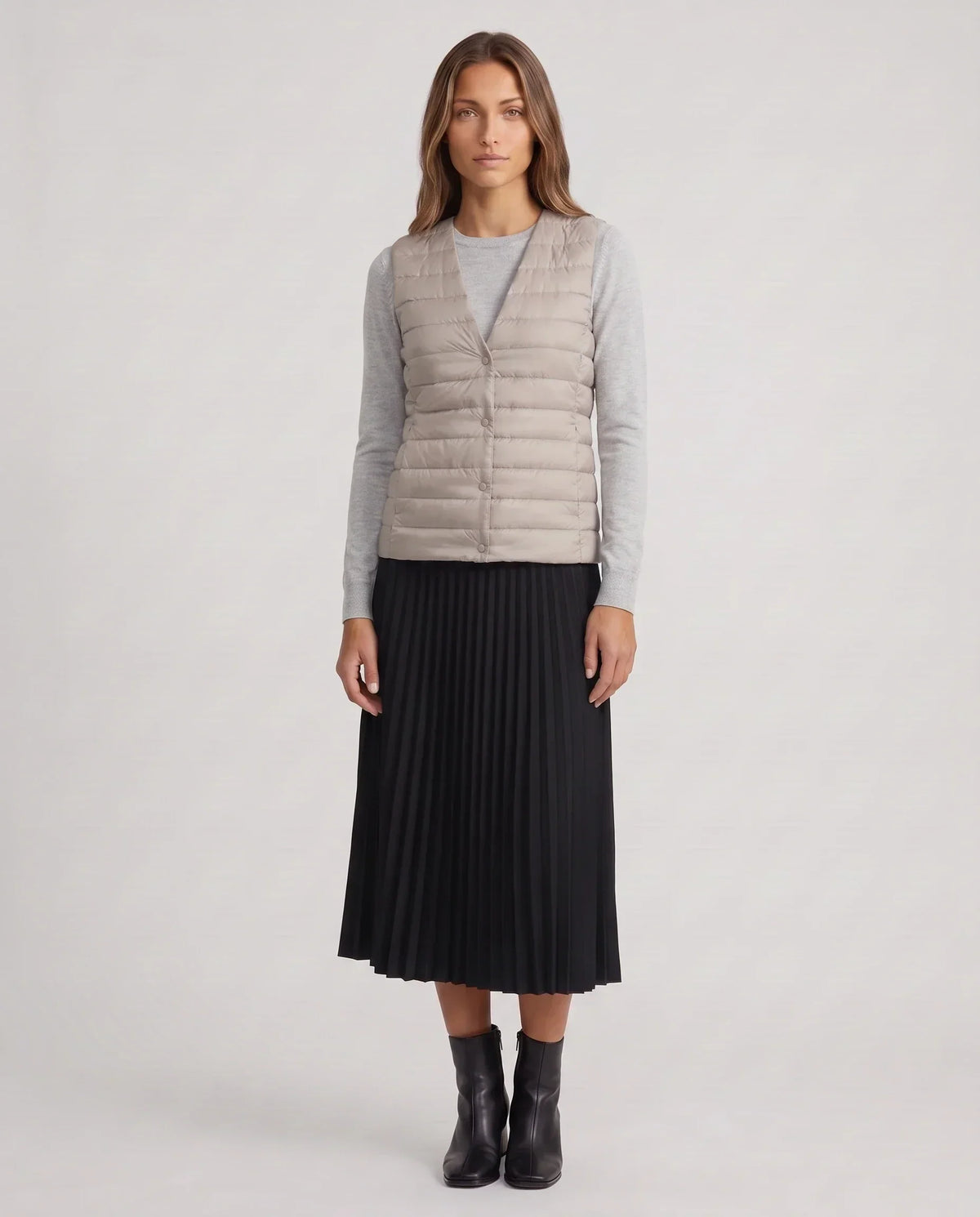 Lightweight Puffer Gilet with Convertible Collar