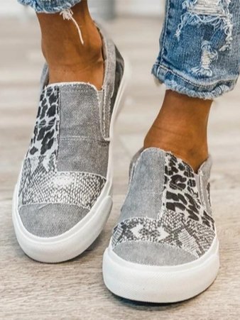 Women's Patchwork Slip-On Trainers with Animal Print