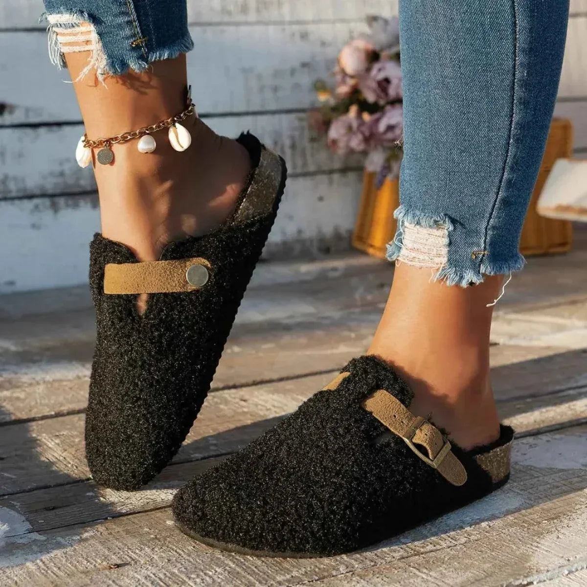 Giselle - Women's Buckle-Strap Plush Slippers with Non-Slip Sole