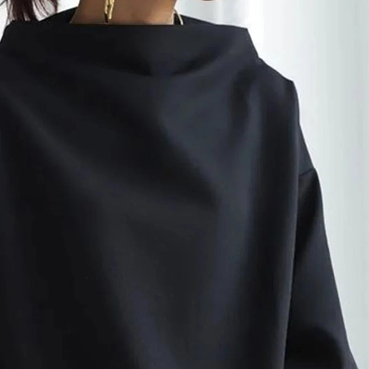 Isabel | Oversized Mock Neck Sweater