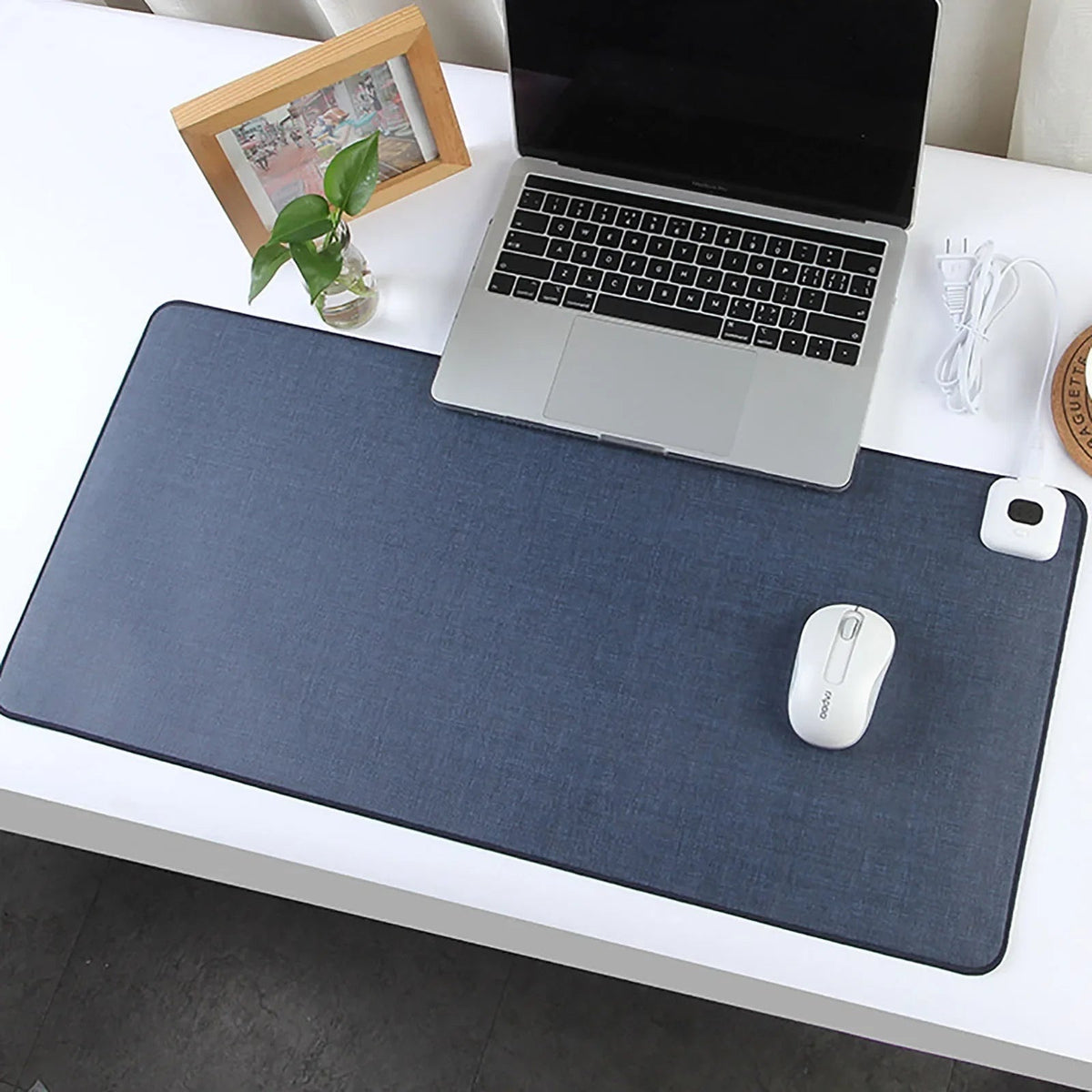 Heated Desk Pad with Leather Surface Temperature Control and Reinforced Edges Felt