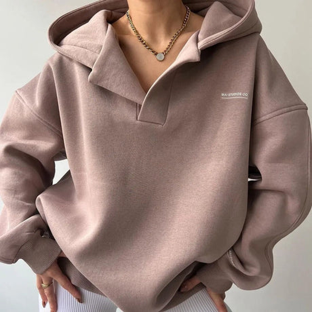 Women’s Oversized Collared Hoodie with Long Sleeves