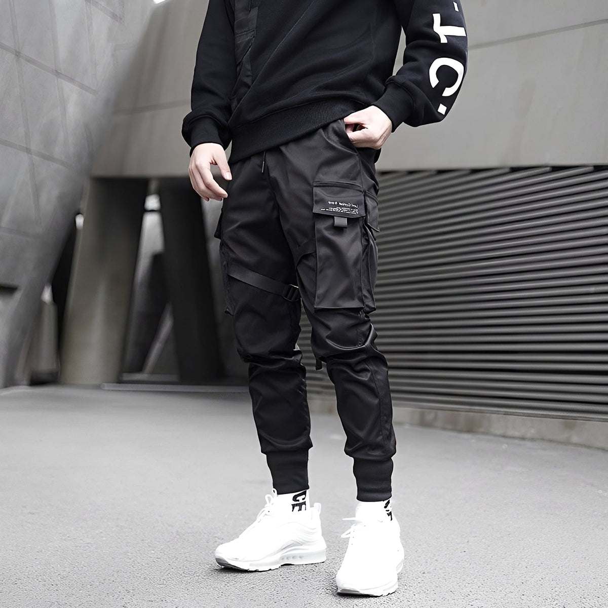 Cargo Pants Men Techwear Tactical with Adjustable Straps and Multi-Pockets