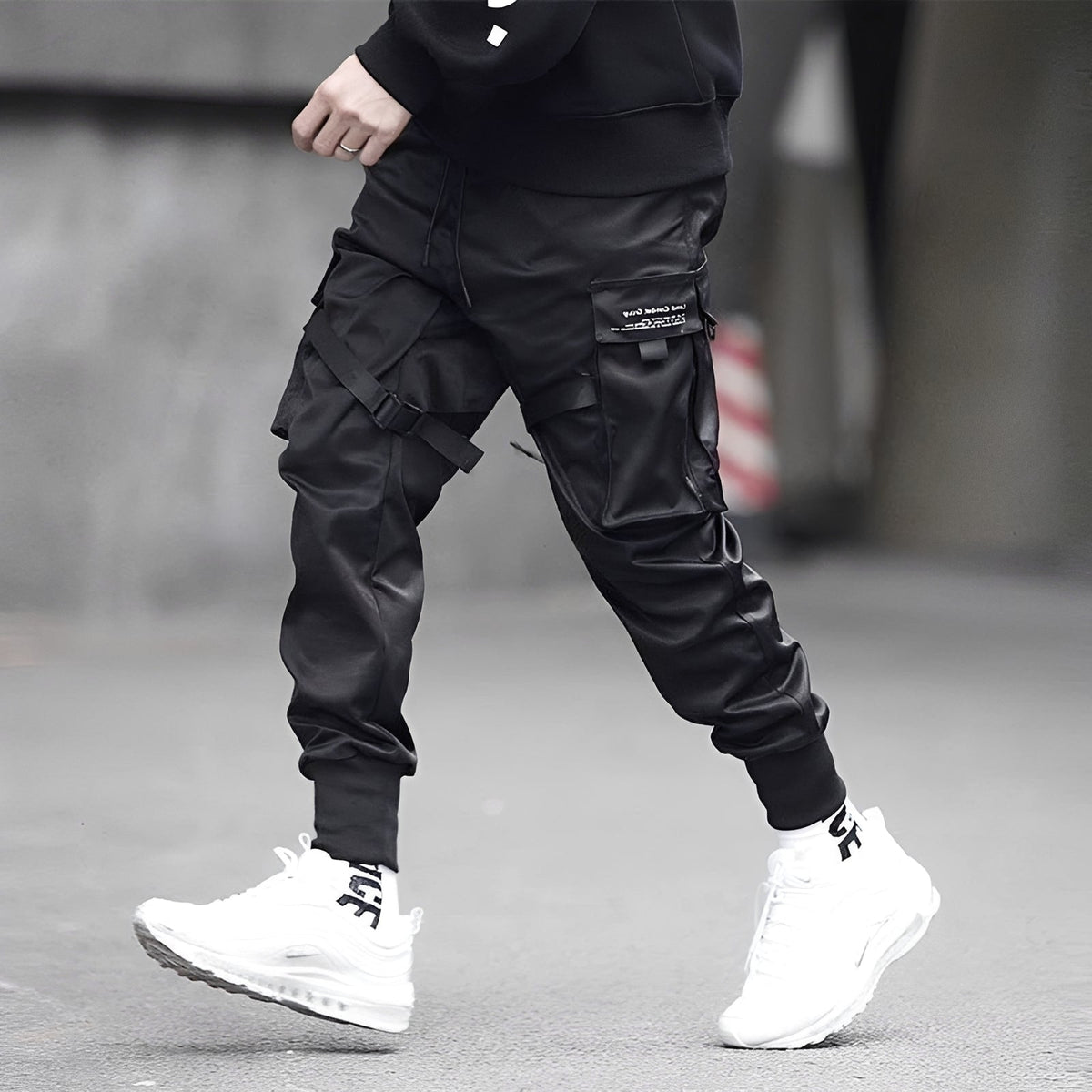 Cargo Pants Men Techwear Tactical with Adjustable Straps and Multi-Pockets