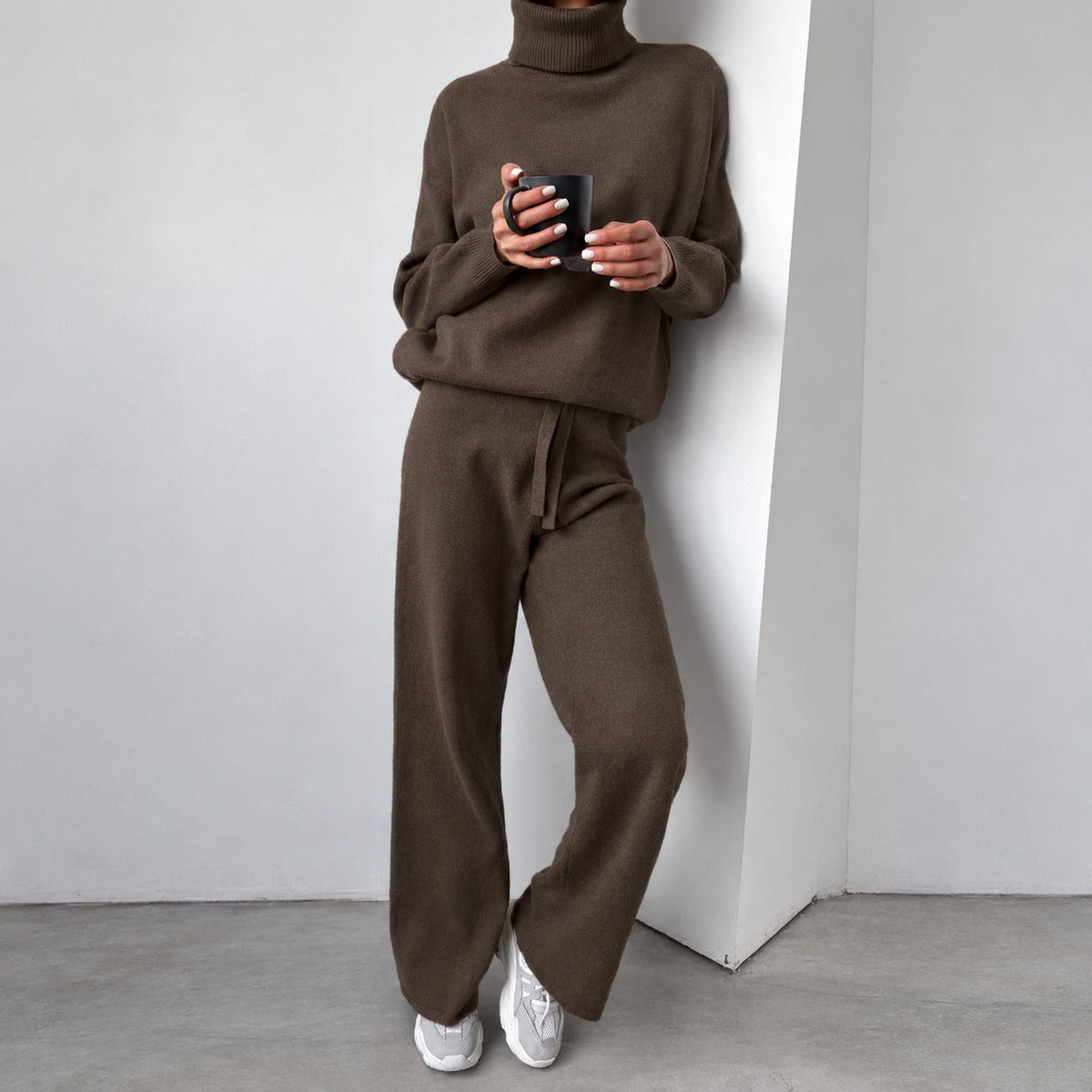 Casual Set for Women - Turtleneck Sweater and Wide-Leg Pants with Relaxed Fit