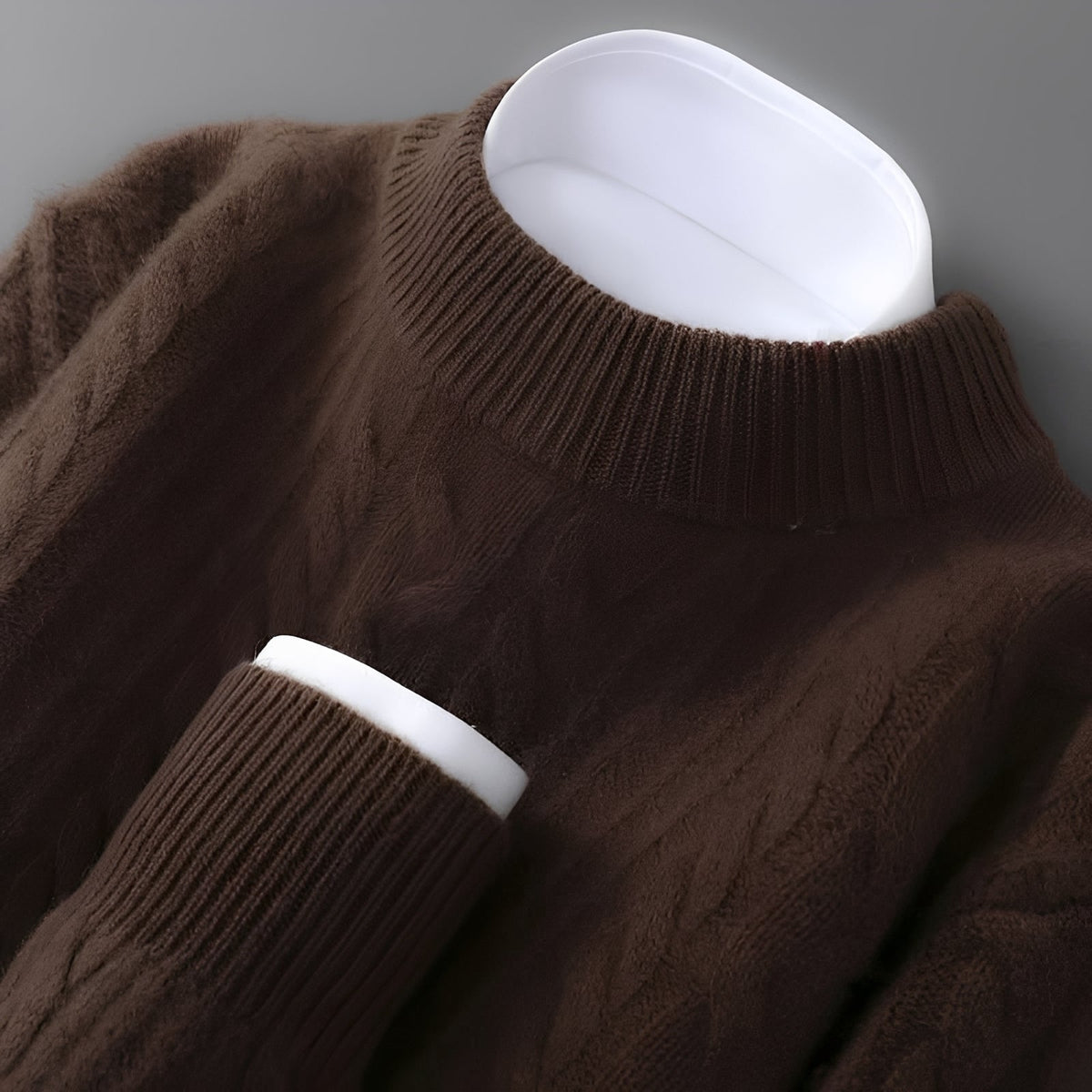 Men's Crew Neck Sweater - Soft Textured Design with Long Sleeves