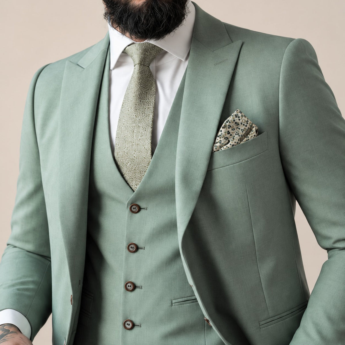 Three-Piece Suit Men - Modern Fit, Tailored Design, Elegant Style