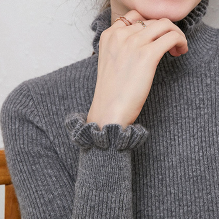 Women’s Ribbed High-Neck Sweater with Ruffled Collar and Cuffs – Fitted Long-Sleeve Knitwear for Elegant Everyday Layering