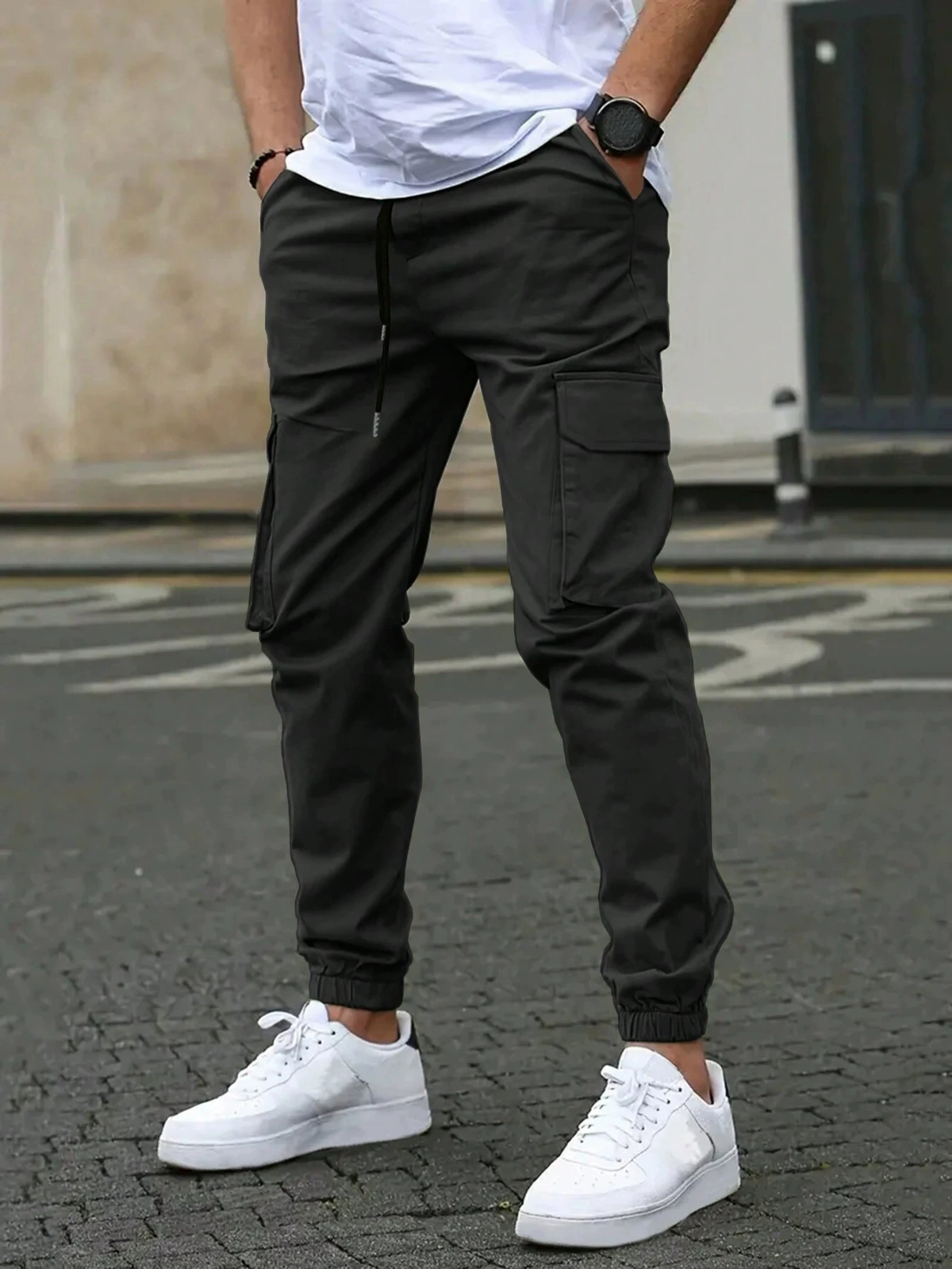 Men's Lightweight Cargo Joggers