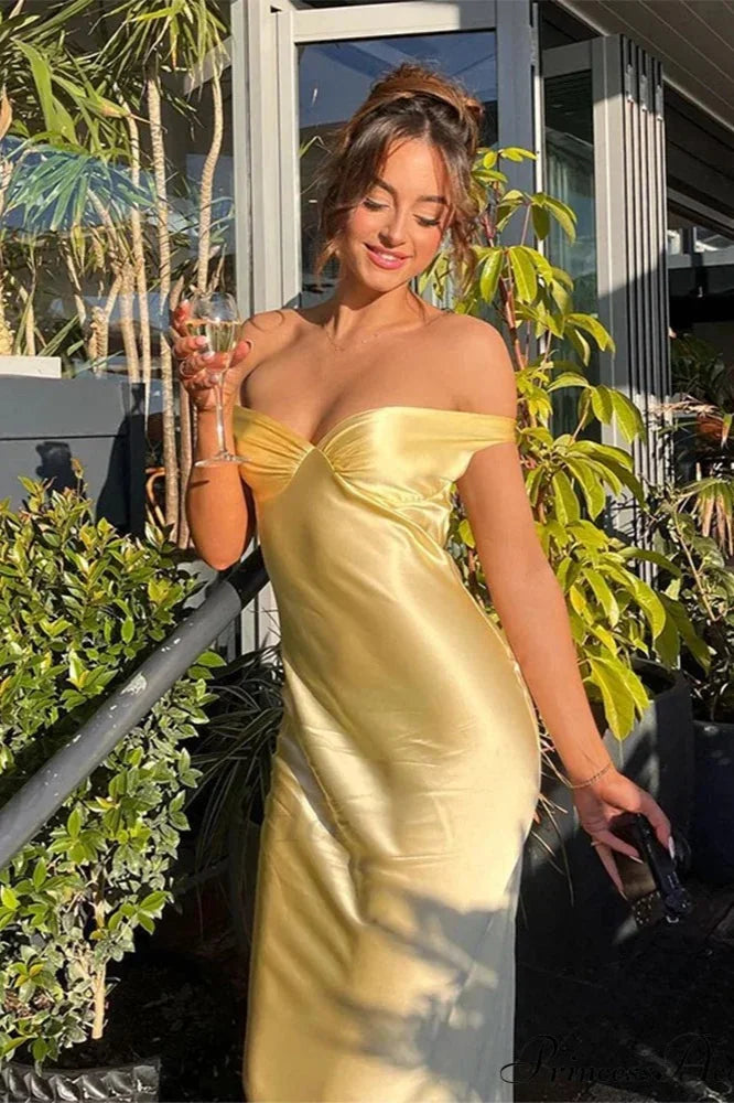Clara | Off-Shoulder Satin Maxi Dress