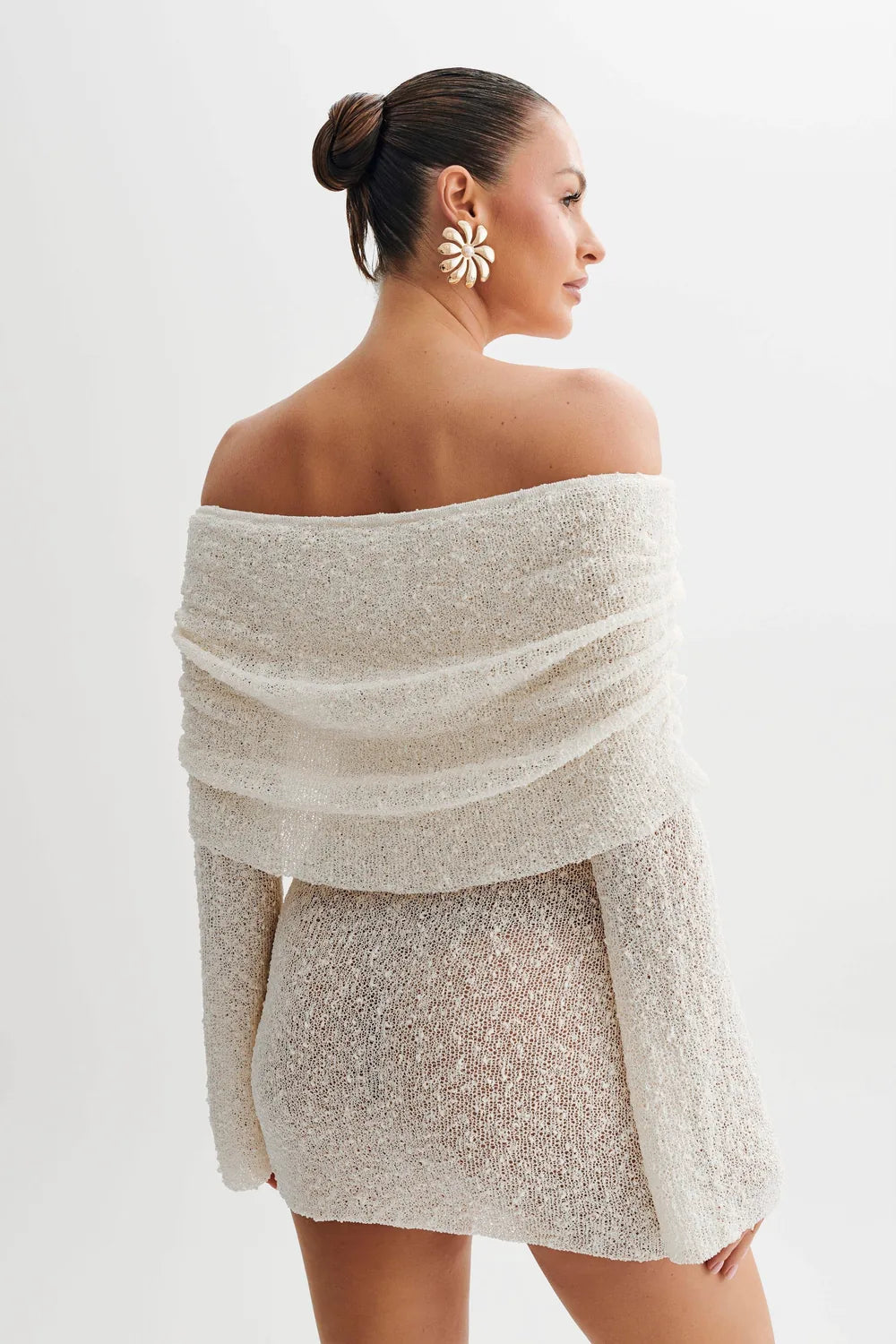 Sweater Dress – White Off-Shoulder Fitted Mini