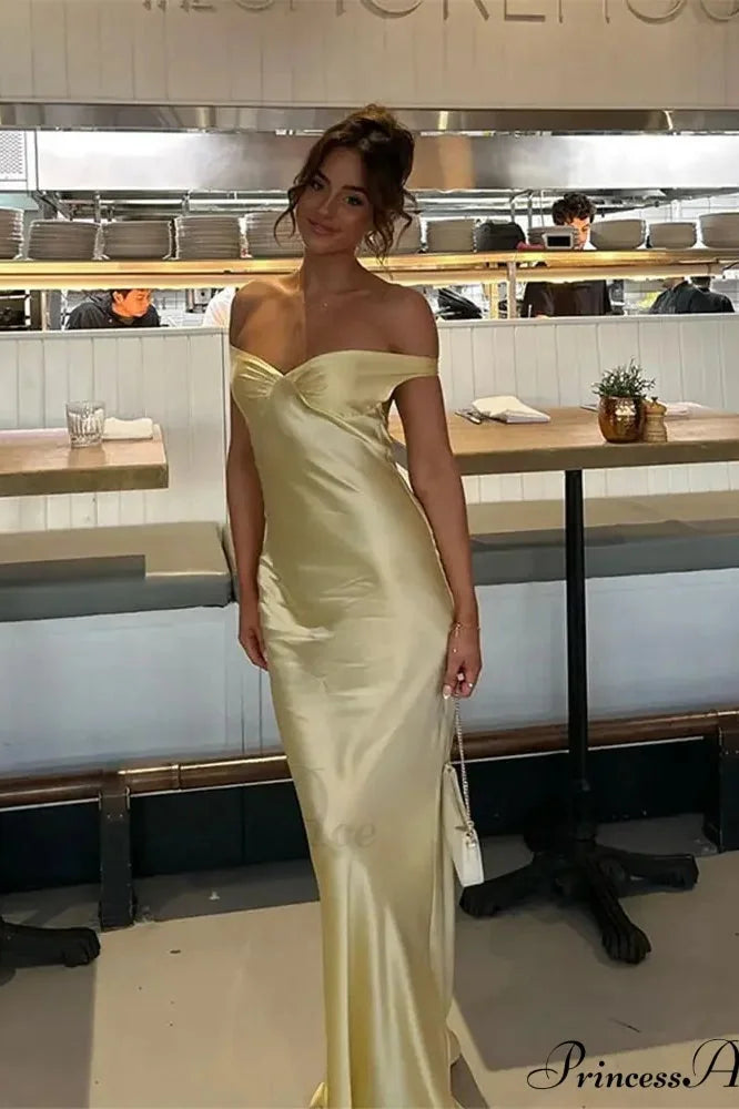 Clara | Off-Shoulder Satin Maxi Dress