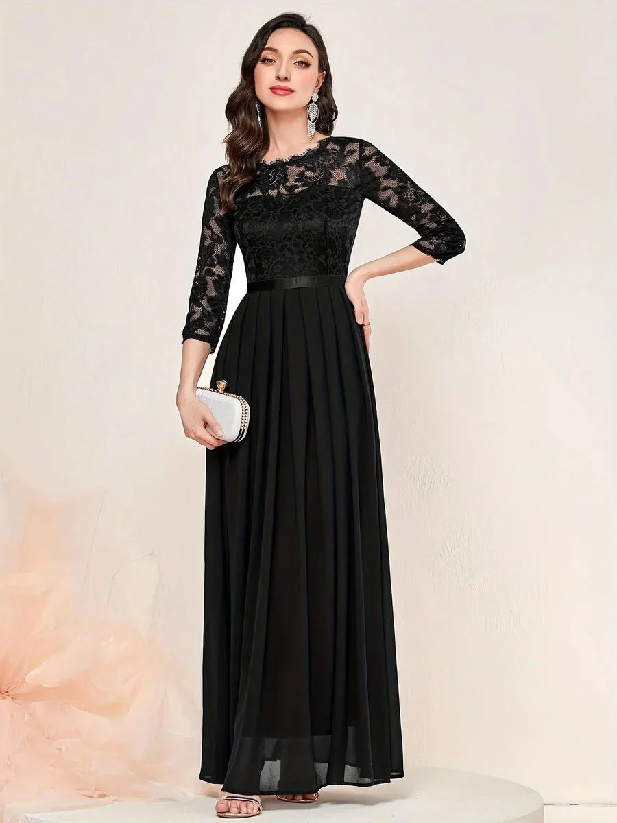 Lace Maxi Dress – Red Three-Quarter Sleeve
