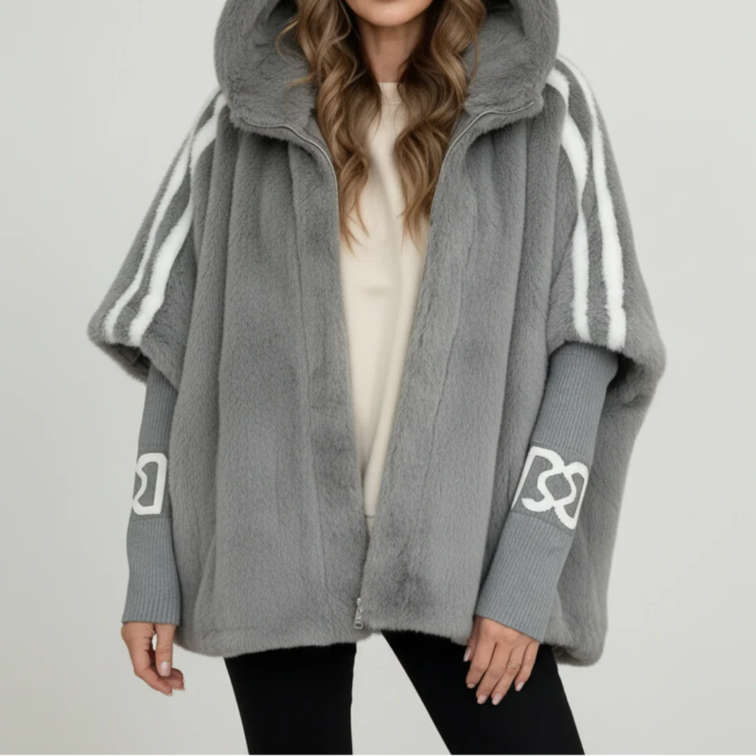 Women's Oversized Plush Faux Fur Hooded Winter Jacket with Contrast Knitted Sleeves and High Collar – Cosy Longline Zip-Up Teddy Coat with Relaxed Fit for Casual Streetwear and Autumn Winter Layering