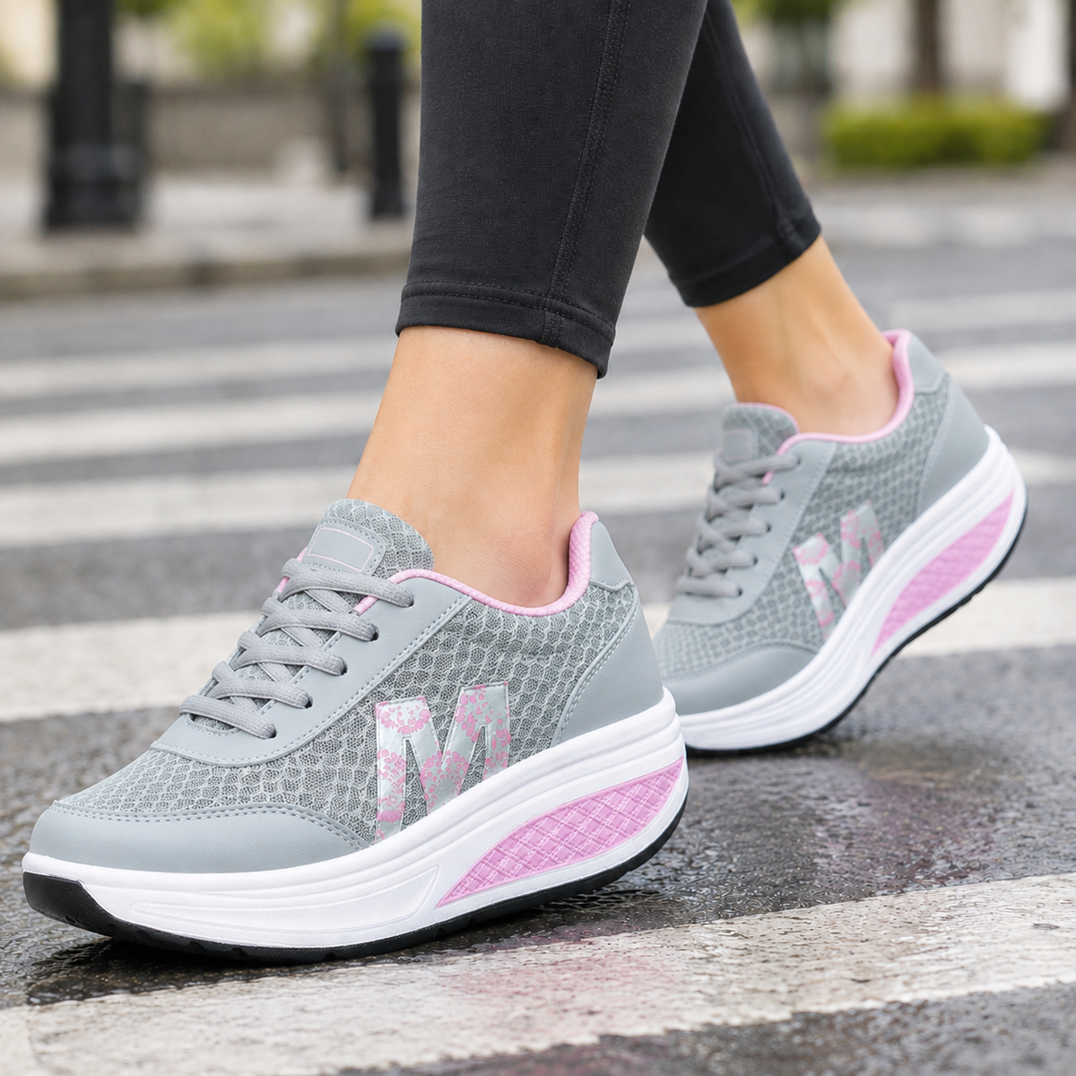 Riverton Orthopedic Sneakers