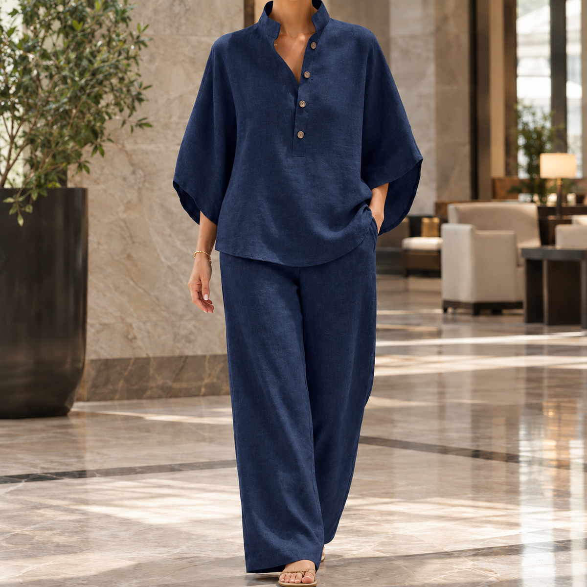 Lillian Stand Collar Set
