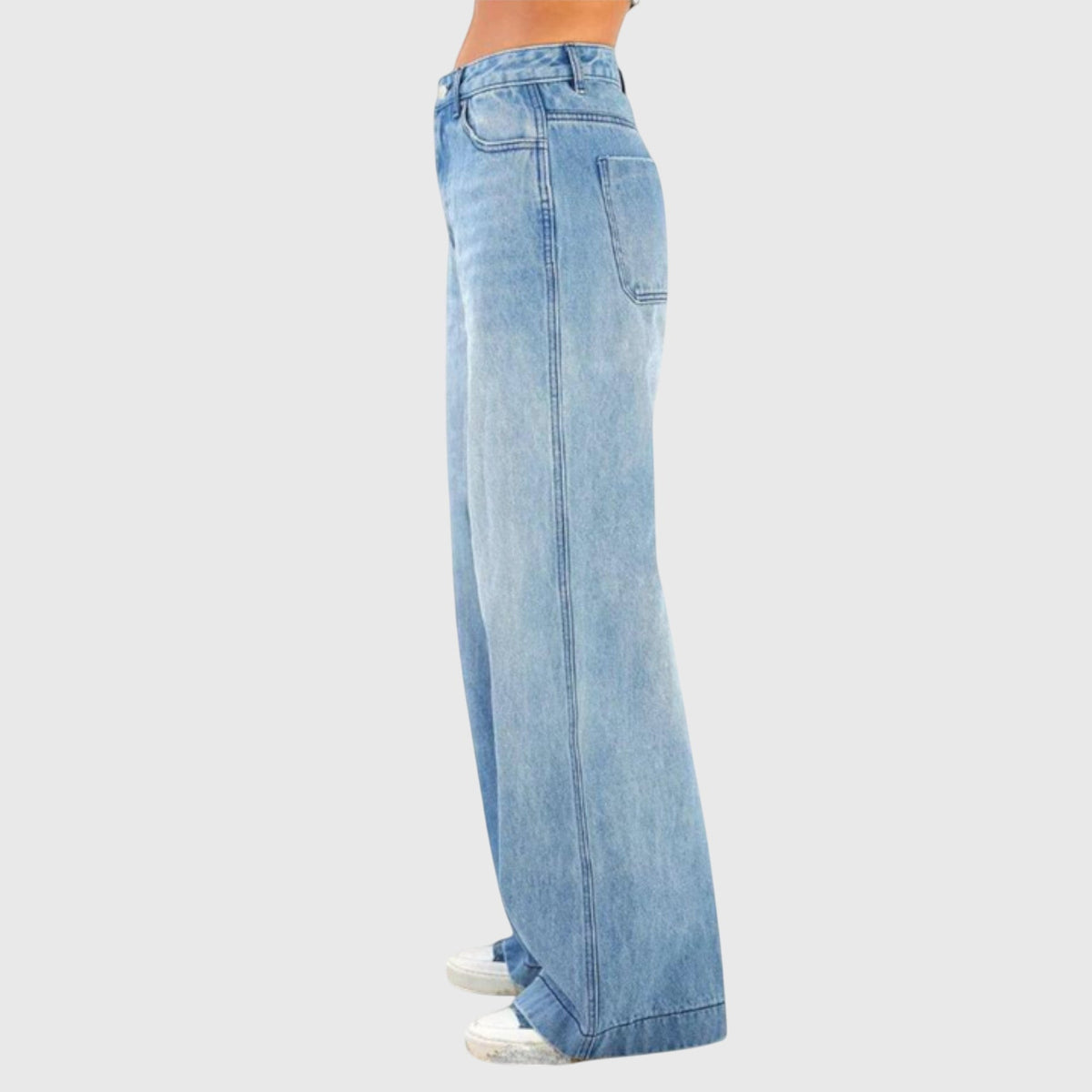 Women’s High-Waisted Wide-Leg Jeans – Relaxed Light-Wash Full-Length Denim for Casual Weekend Travel Streetwear and Everyday Modern Styling