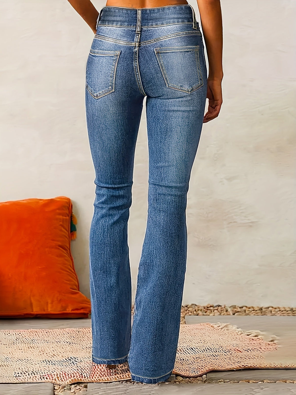 Women’s High-Waisted Flared Jeans – Full-Length Figure-Skimming Denim with Double-Button Waist for Casual Workwear Weekend Travel and Everyday Transitional Styling