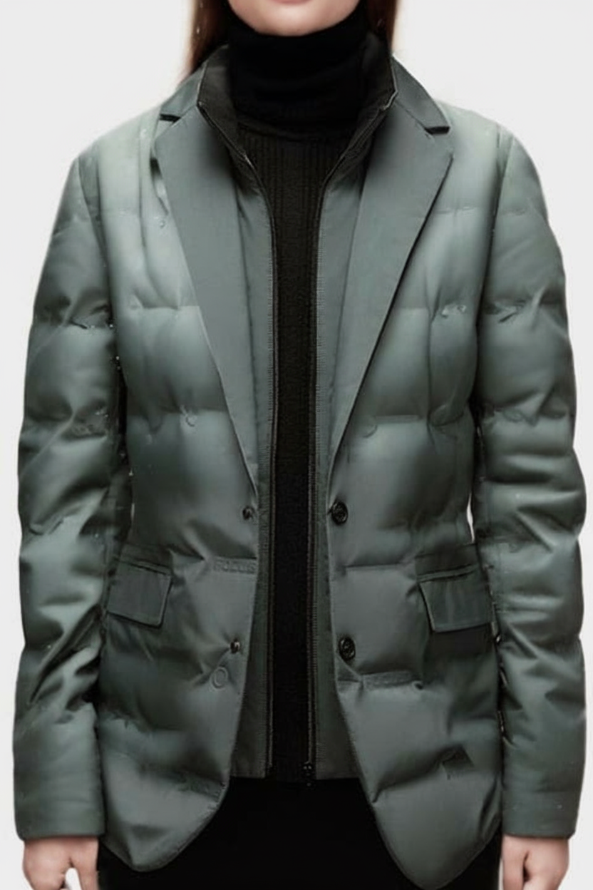 Women's Elegant Tailored Quilted Puffer Blazer Jacket with Notched Lapels and Button Front – Warm Padded Long Sleeve Winter Outerwear with Relaxed Fit and Flap Pockets for Smart Casual Office and Everyday City Wear